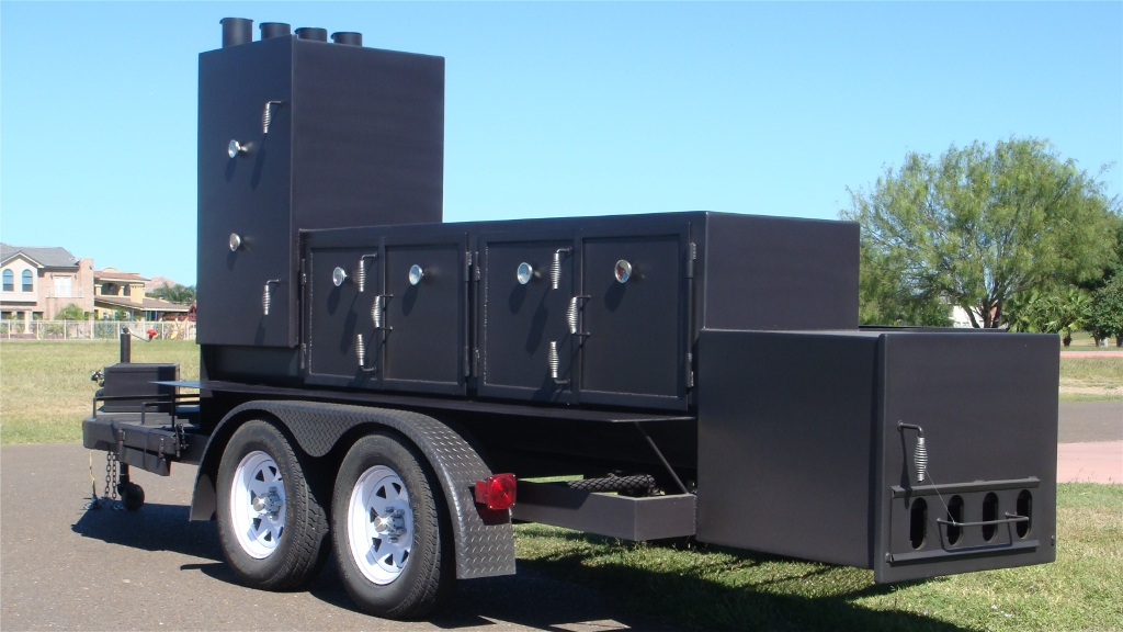 Insulated smokers 2025